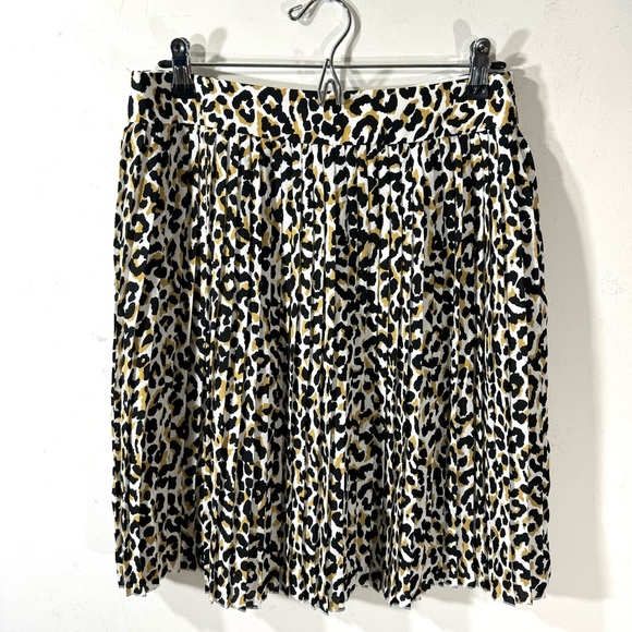 J Crew Factory Leopard print pleated mini skirt NWT - Picture 2 of 9